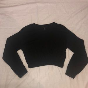 Long sleeve cropped sweater